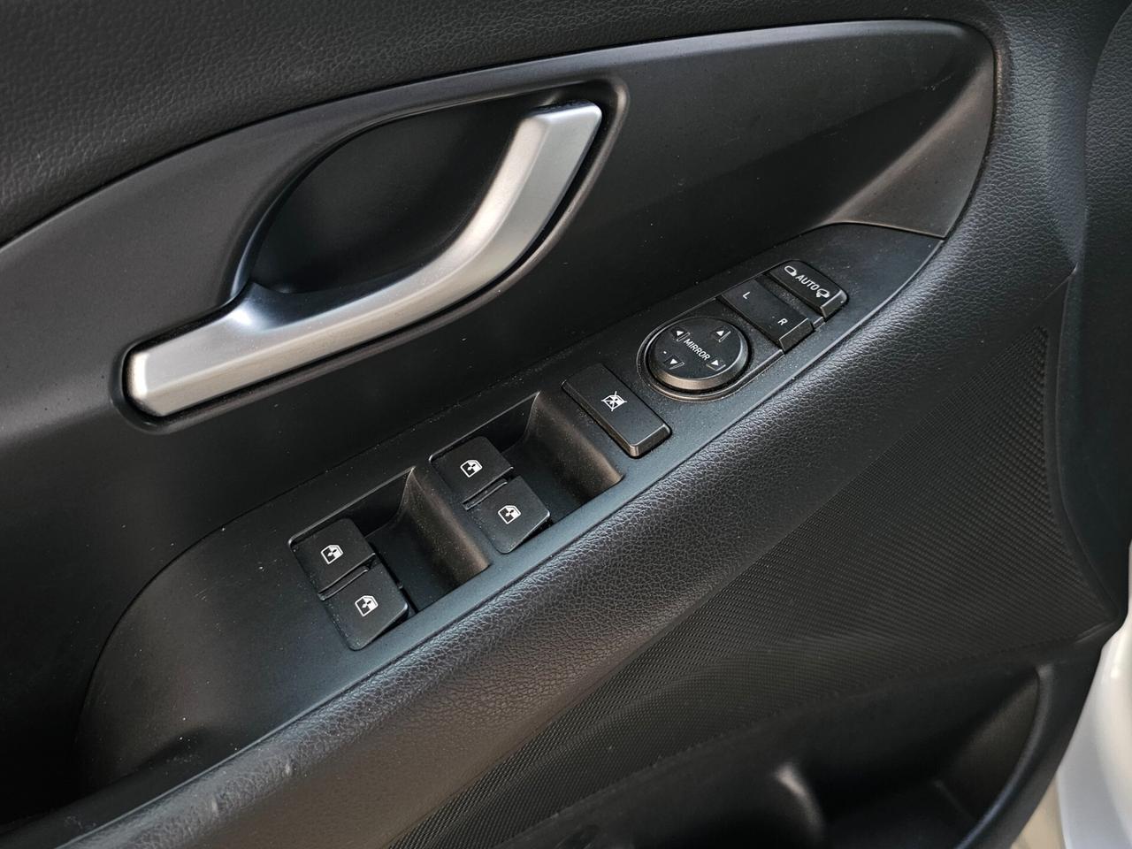 Hyundai i30 1.6 CRDi 110CV 5 porte Style