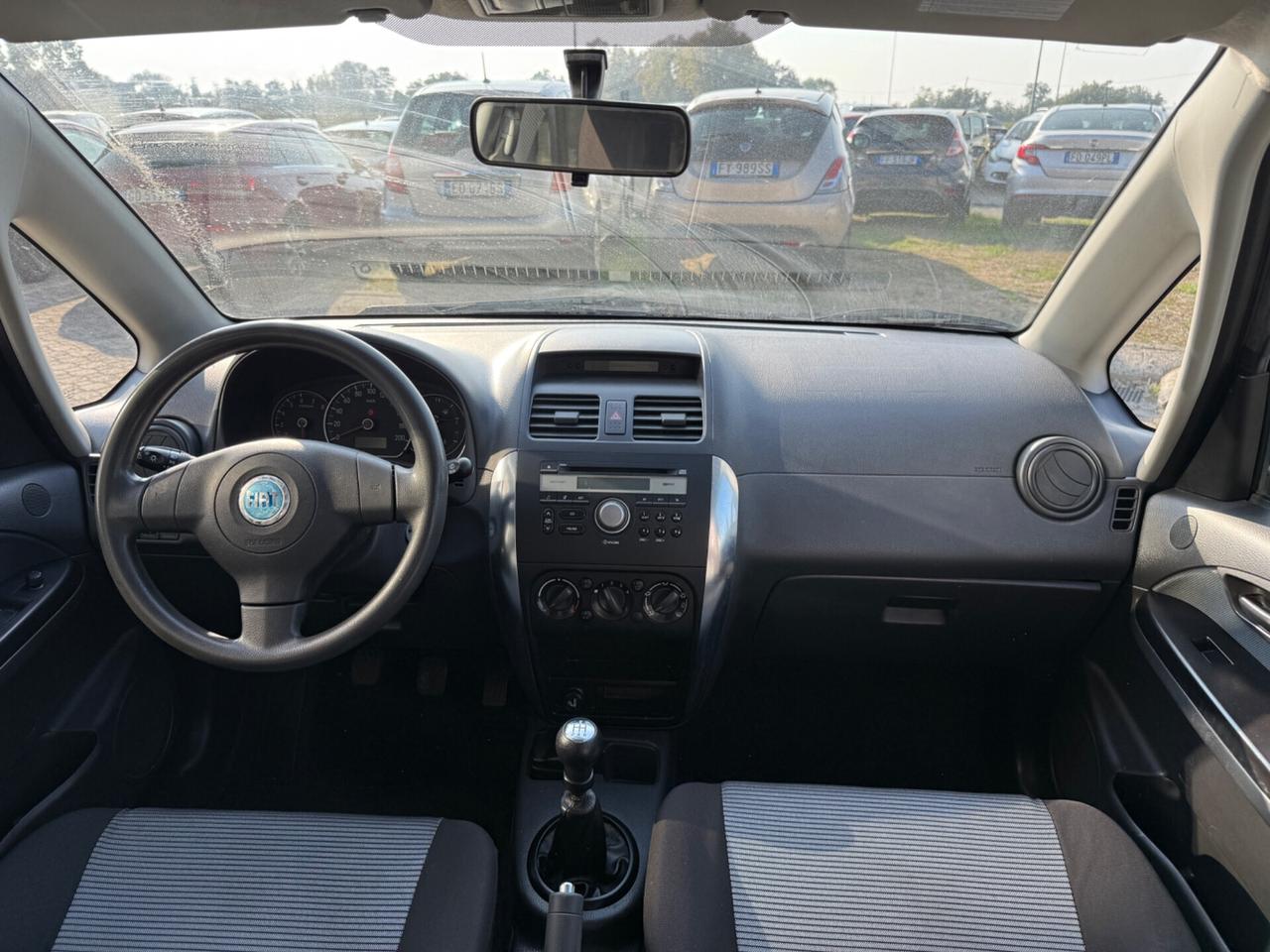 Fiat Sedici 1.6 BENZ - 4x4 Dynamic