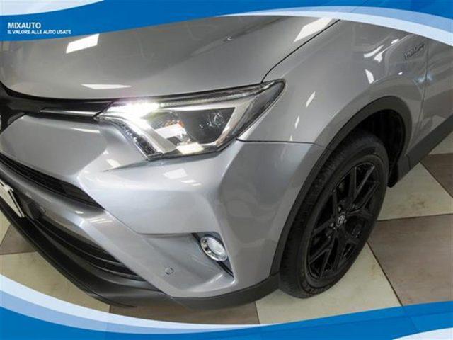 TOYOTA RAV 4 2.5 VVTi Hybrid 155cv 2WD Dynamic E-CVT EU6
