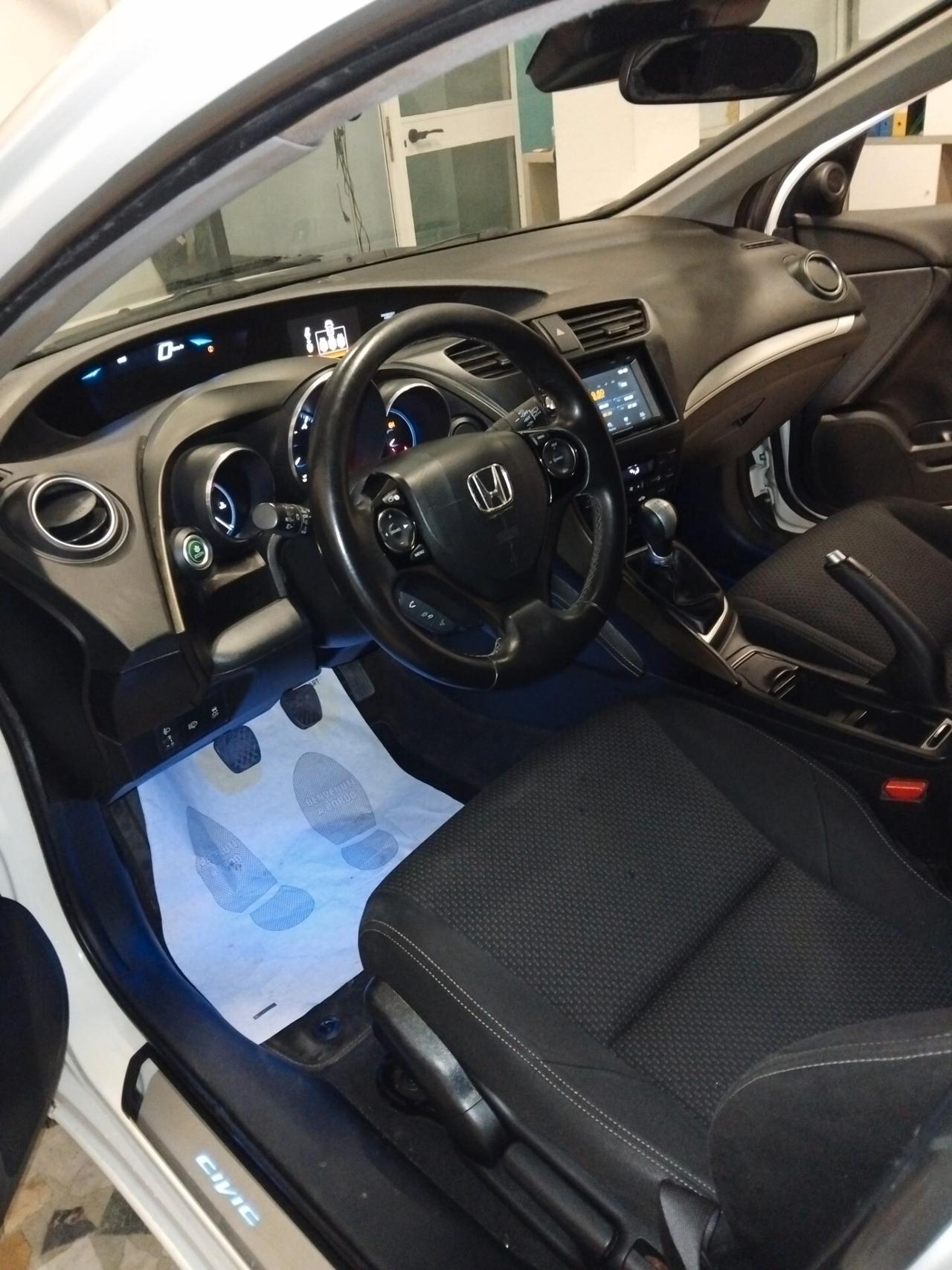 Honda Civic 1.6 i-DTEC Lifestyle Navi
