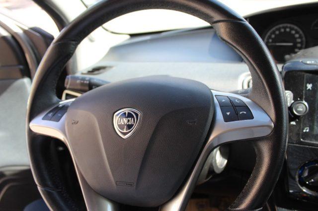 LANCIA Ypsilon 1.0 FireFly 5 porte S&S Hybrid Gold