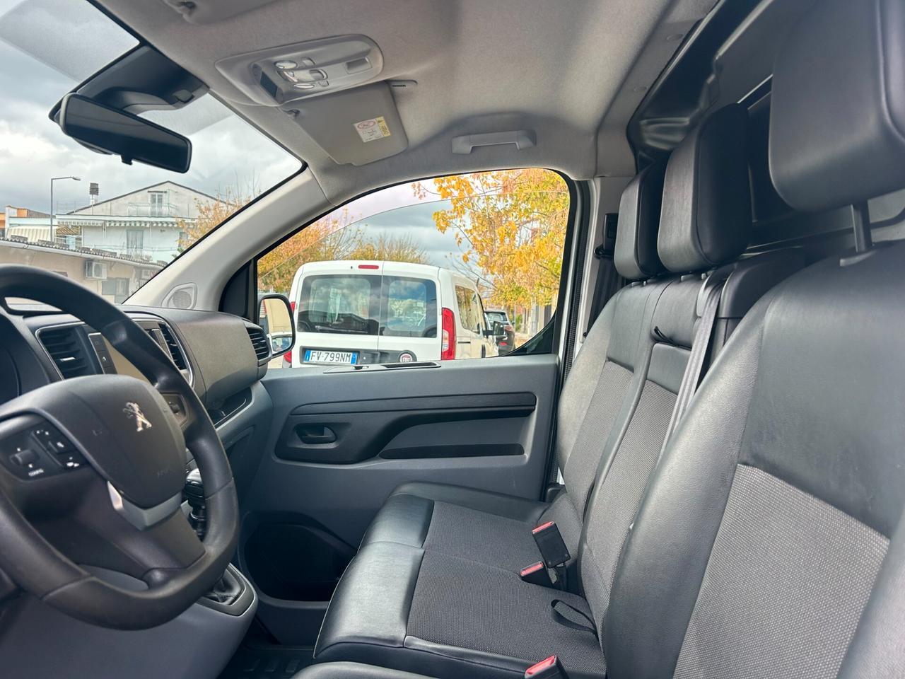Peugeot EXPERT 2.0 BLUEHDI 120 PREMIUM STANDARD
