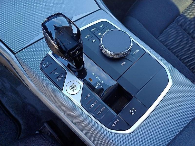 BMW Serie 3 320d Touring xdrive Business Advantage auto