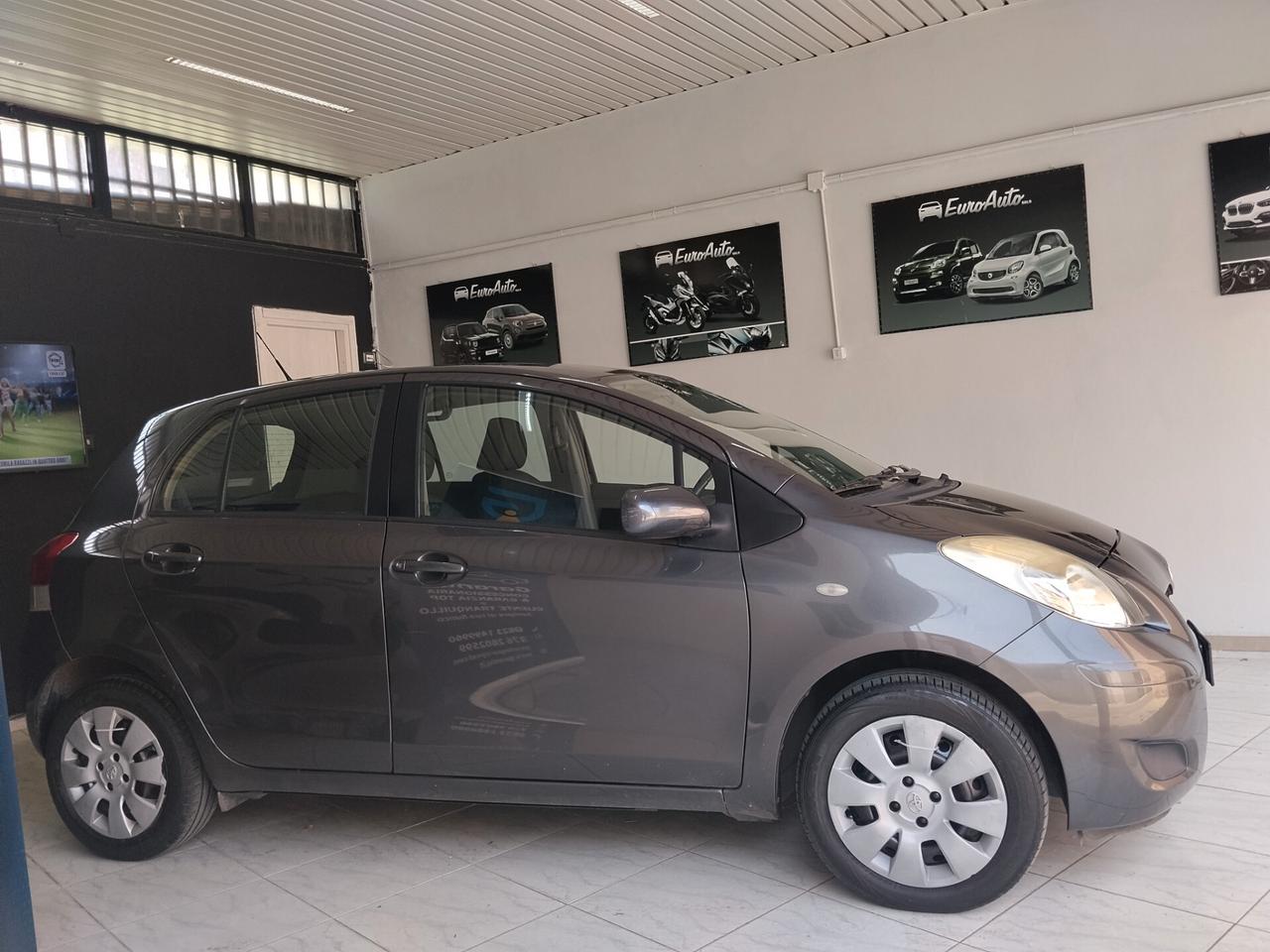 Toyota Yaris 1.0 benzina 2009 CON GARANZIA