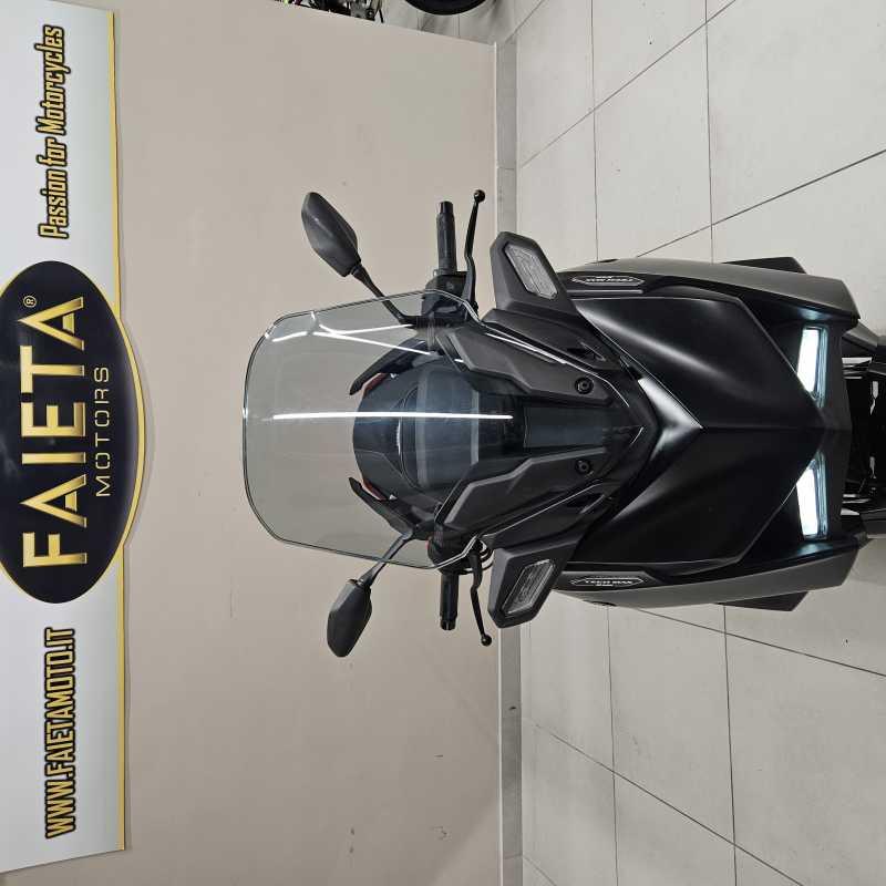 Yamaha X-Max 300 Tech Max - 2024