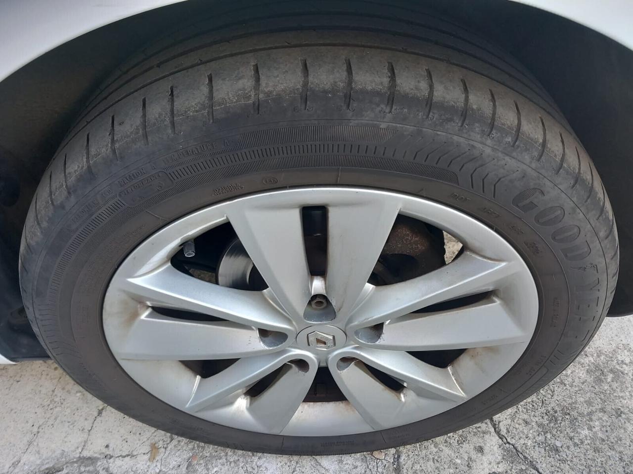 Renault Scenic Scénic XMod 1.5 dCi 110CV S&S Bose