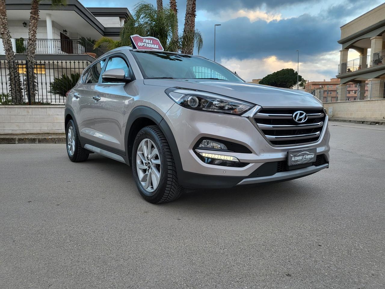 Hyundai Tucson 1.7 CRDi DCT 140cv XPossible my 17