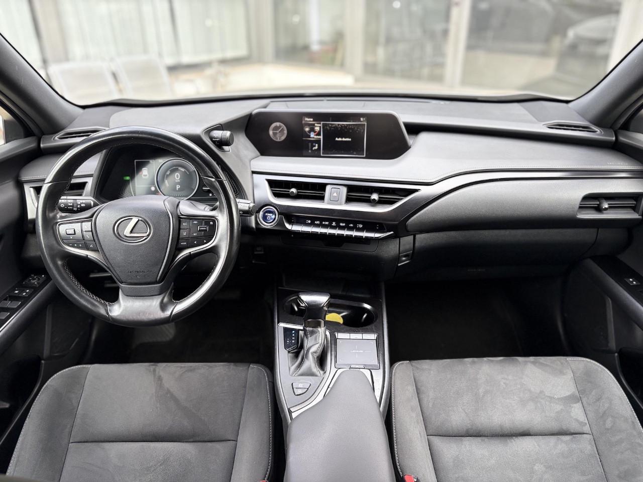 Lexus UX 2.0 Hybrid 146CV E6 - 2022