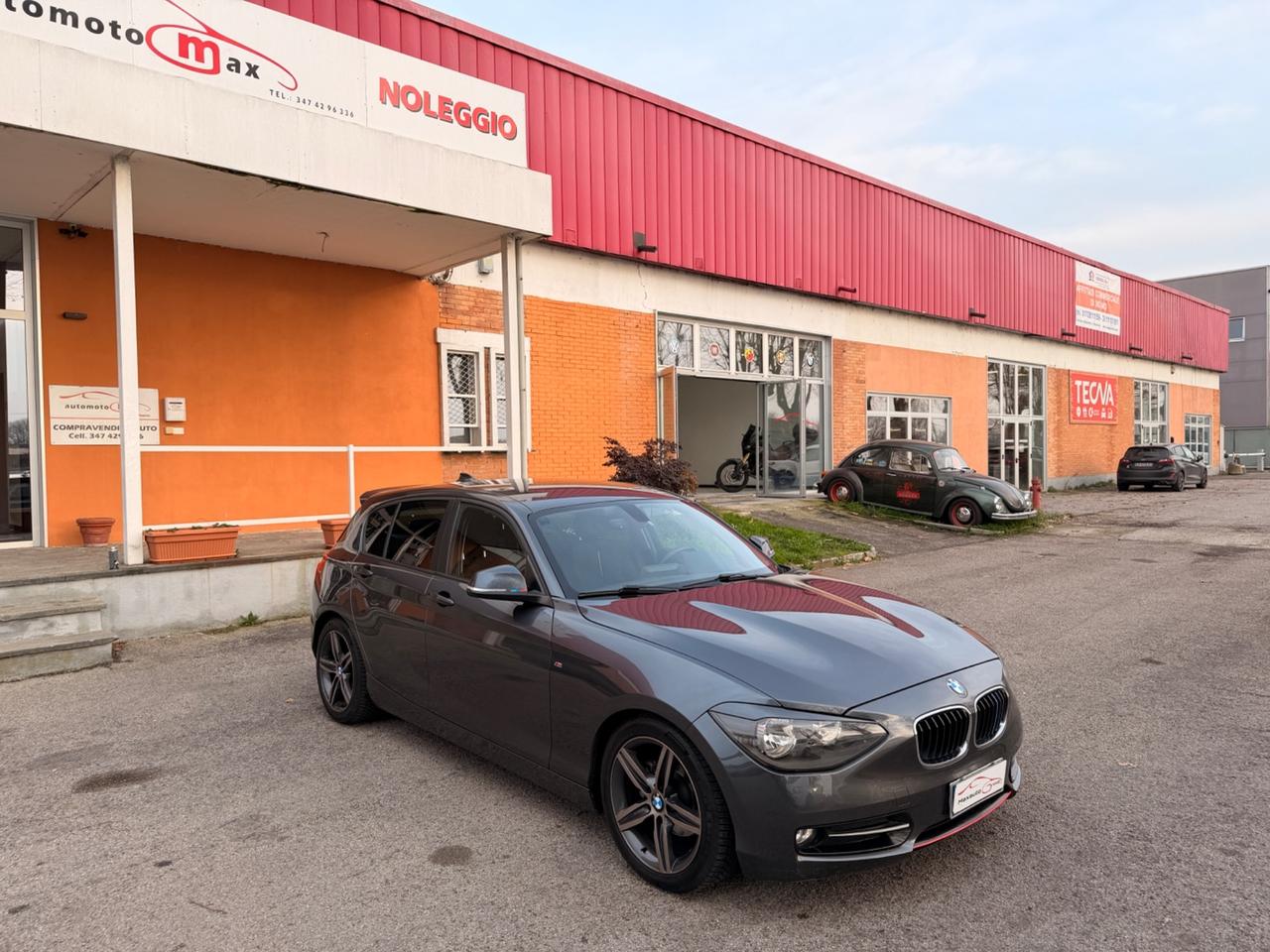Bmw 118 118d 5p. Msport