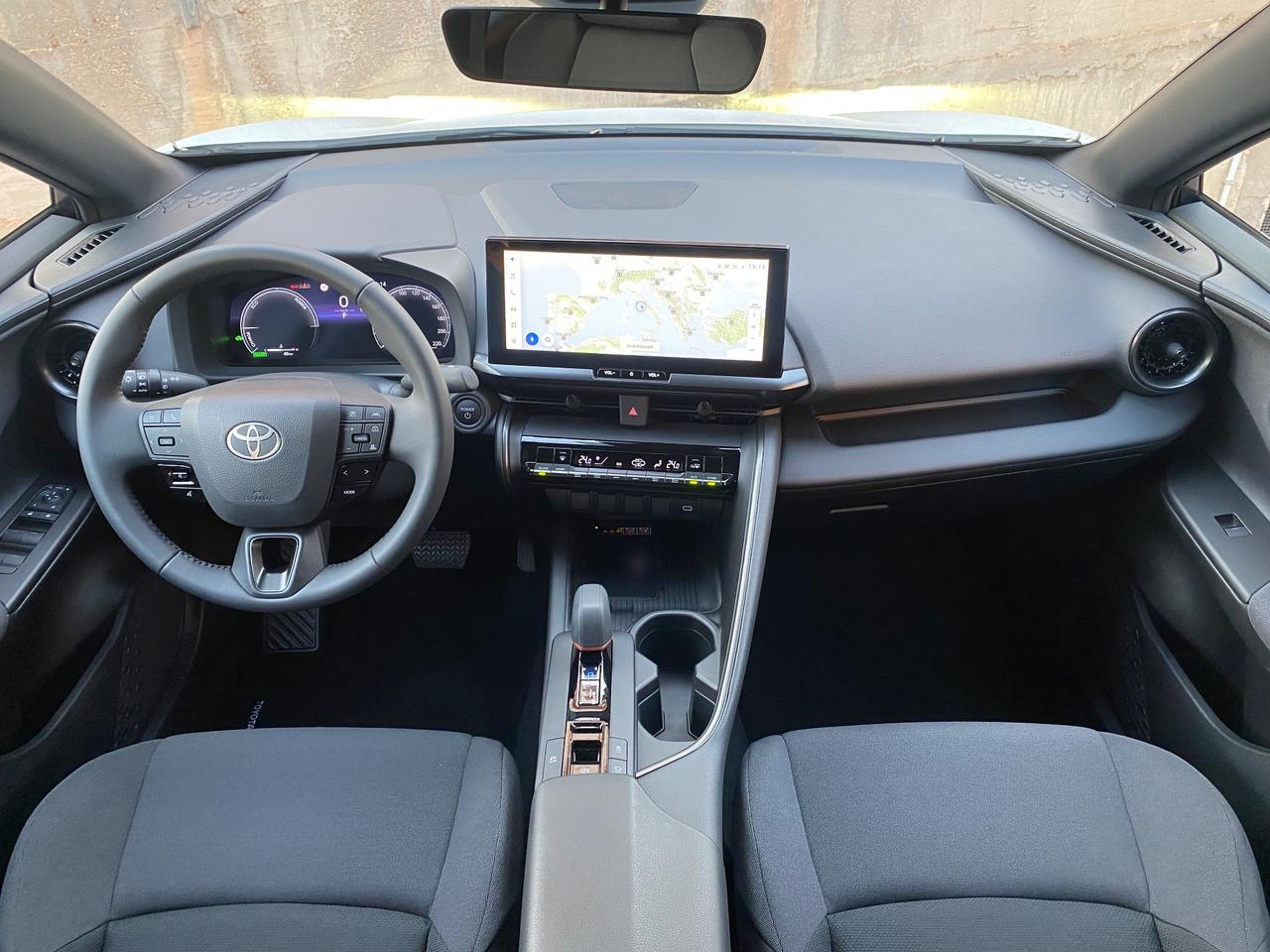 Toyota C-HR 1.8 hv Trend fwd E-CVT KM 0 PRONTA CONSEGNA