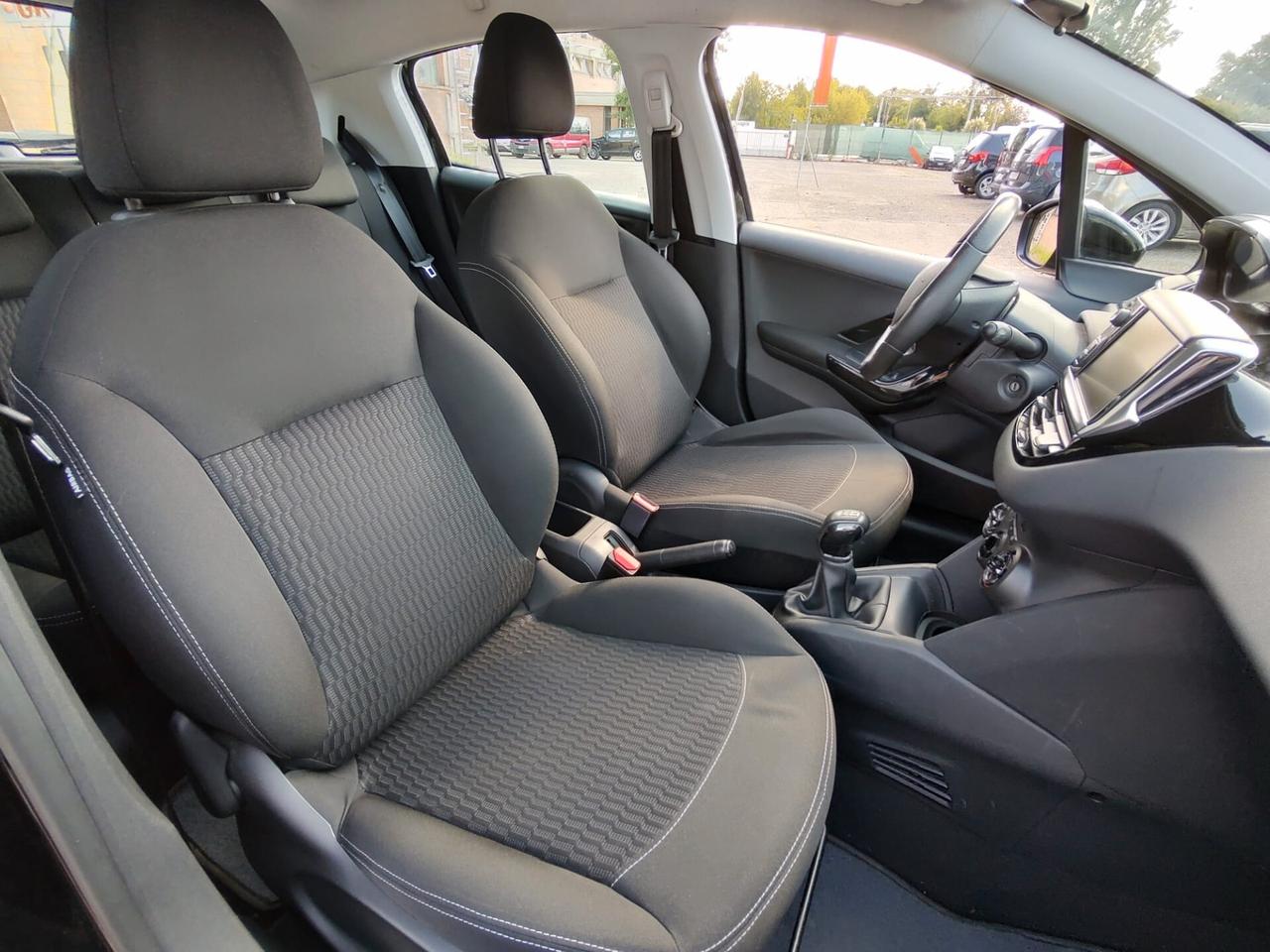 Peugeot 208 PureTech 68 5 porte Active, BENZINA\GPL, OK NEOPATENTATI, GARANZIA L.12 MESI