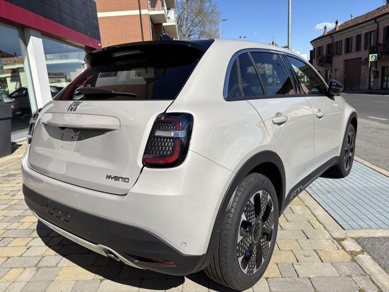 Fiat 600 Hybrid 110 CV DCT MHEV La Prima LED-CAM-18"