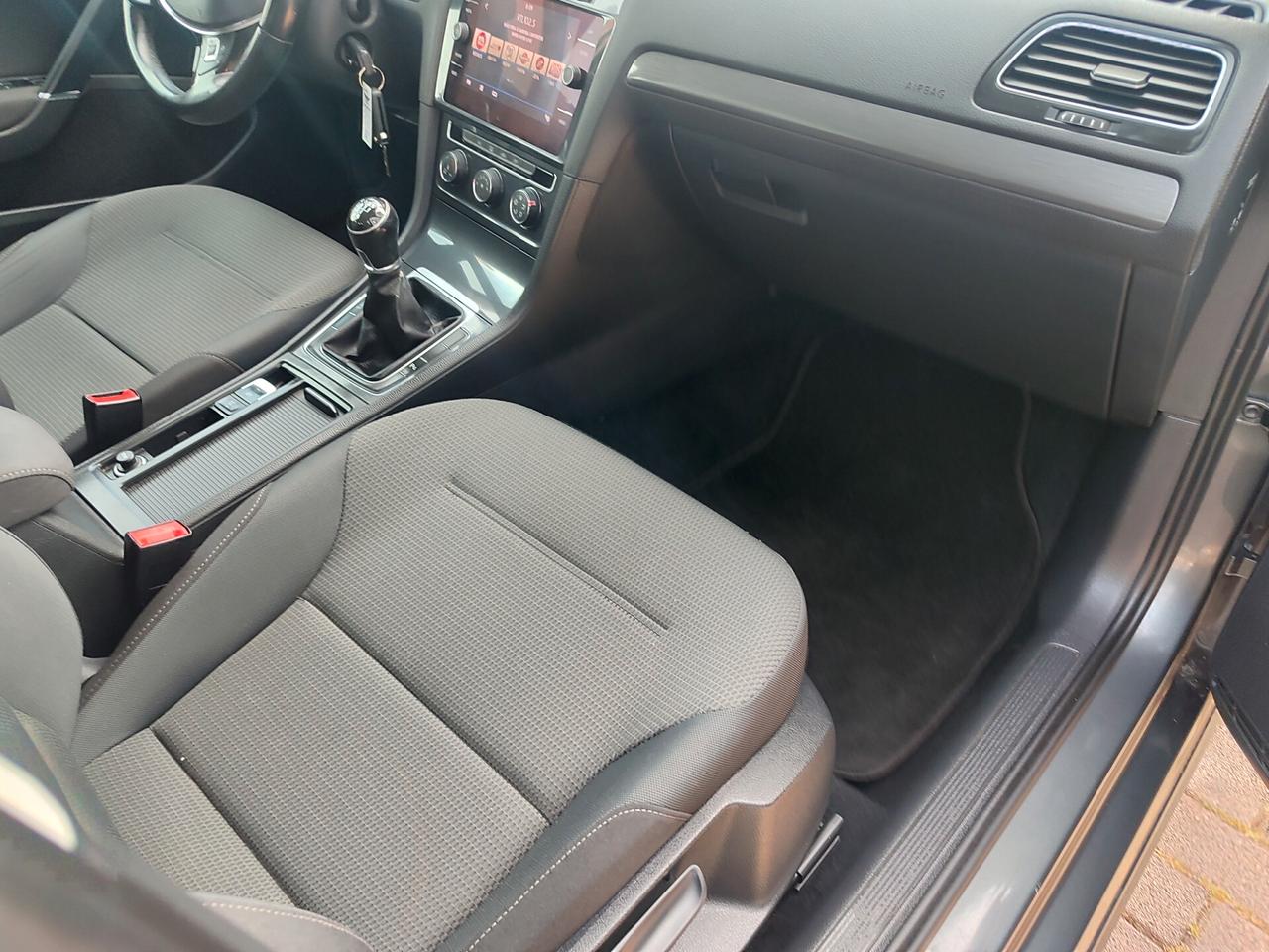 Volkswagen Golf Variant 1.6 TDI 115 CV 5p. Business BlueMotion Technology