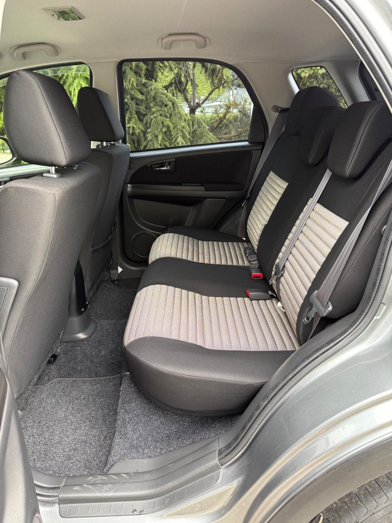 Fiat Sedici 2.0 MJT 16V DPF 4x4 Experience