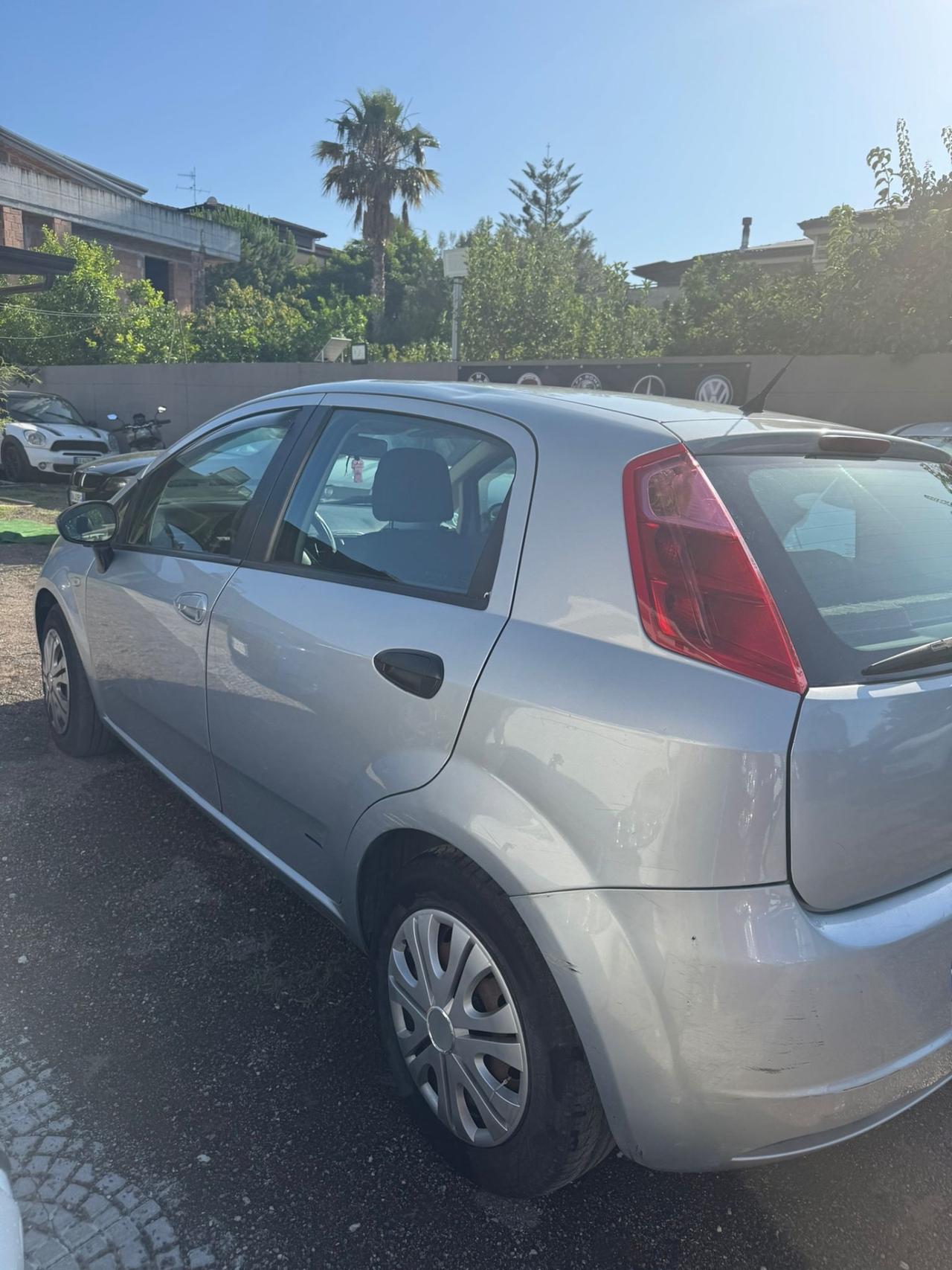 Fiat Grande Punto Grande Punto 1.3 MJT 75 CV 5 porte Dynamic