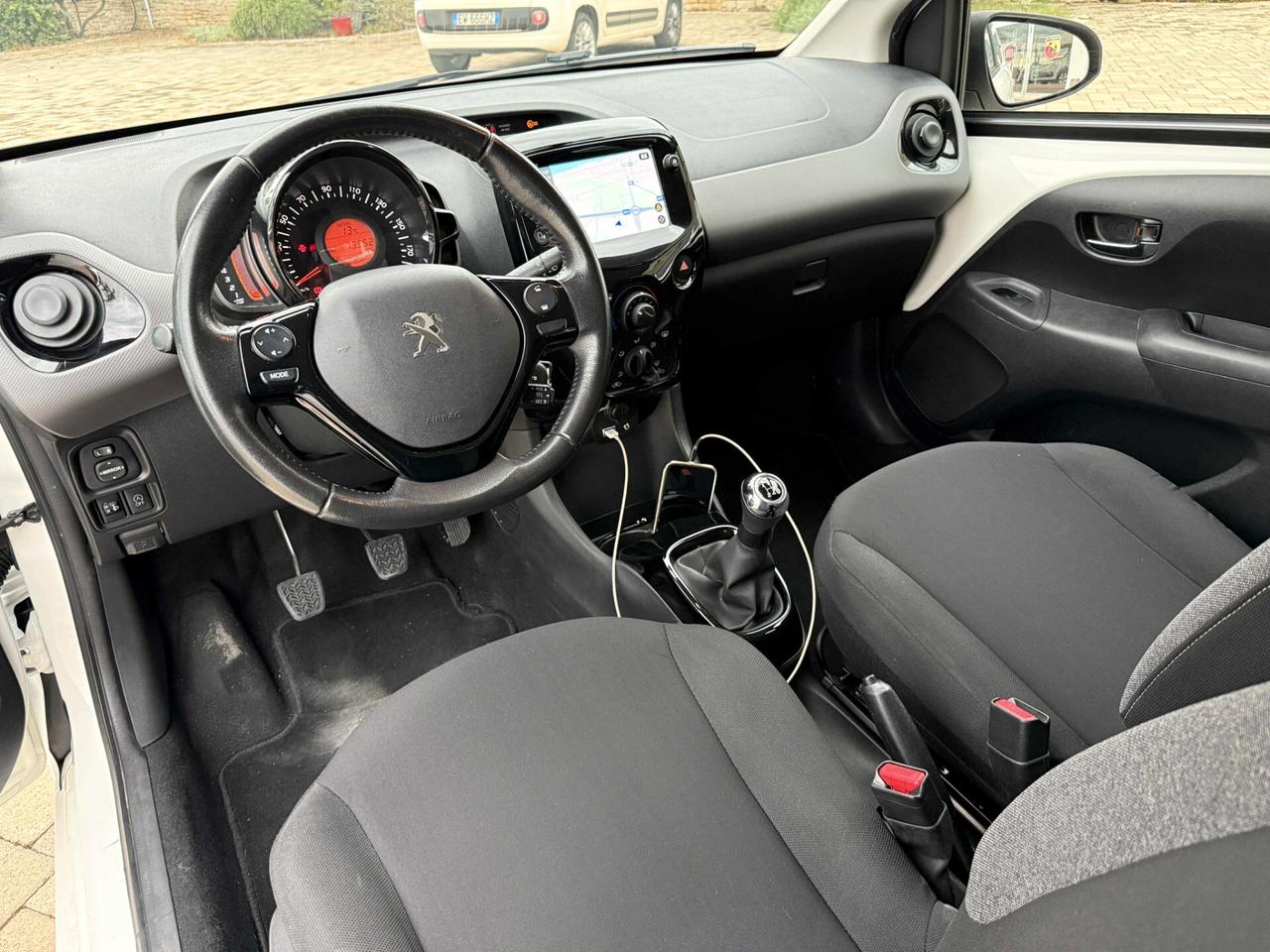 Peugeot 108 VTi 72 S&S 5 porte Allure