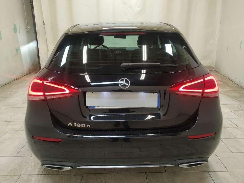 Mercedes-Benz Classe A A 180 d Sport auto