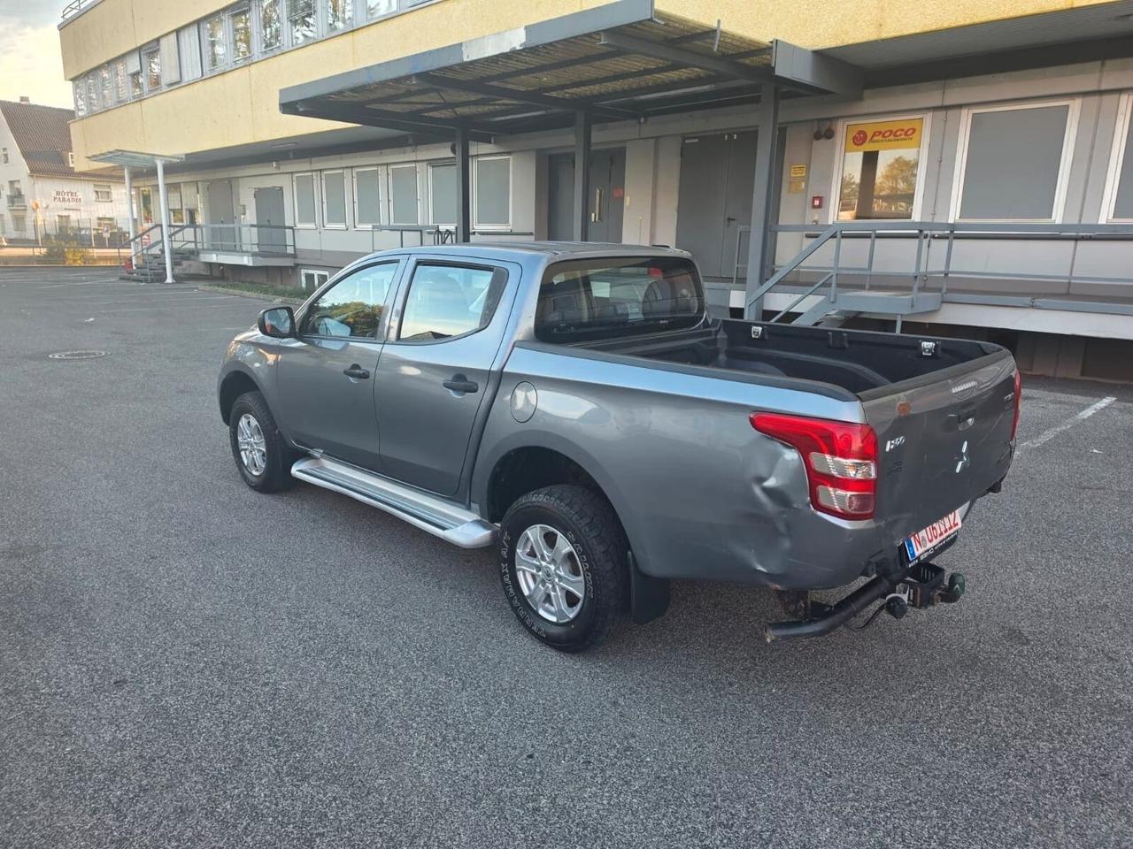 Mitsubishi L200 DC CLIMA CERCHI E GANCIO