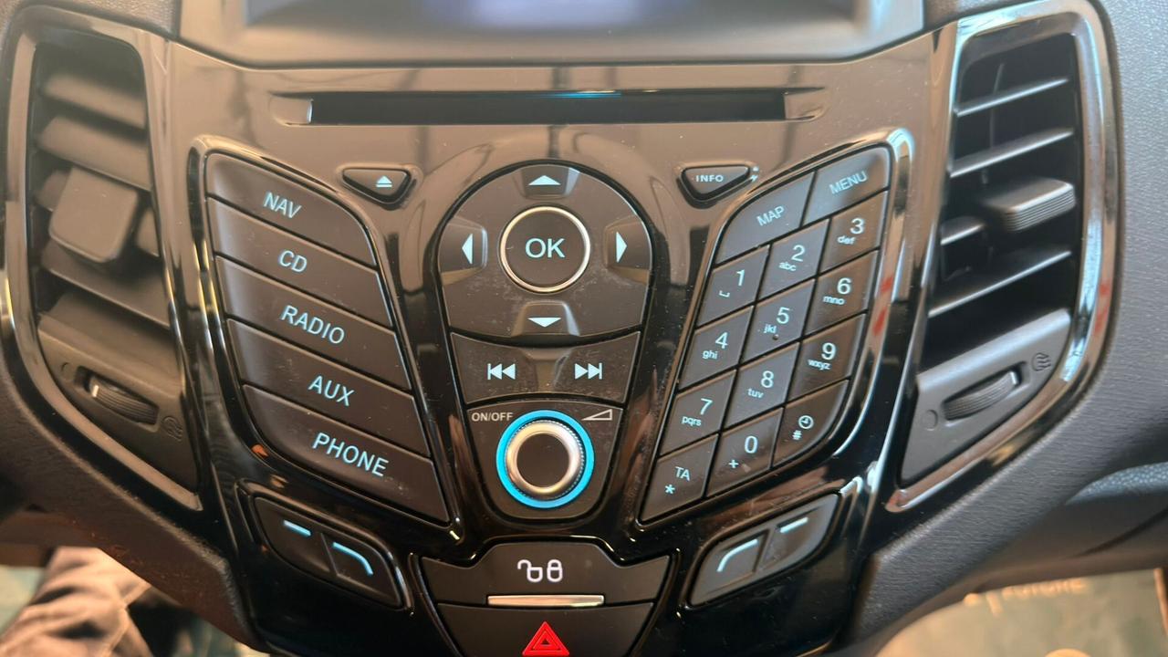 Ford Fiesta 1.5 TDCi 75CV 5 porte Titanium SOLI 99000KM