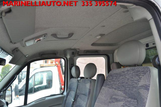 RENAULT Mascott 160.35 7 P. 3.0 CASSONE FISSO CON GRU FASSI F28