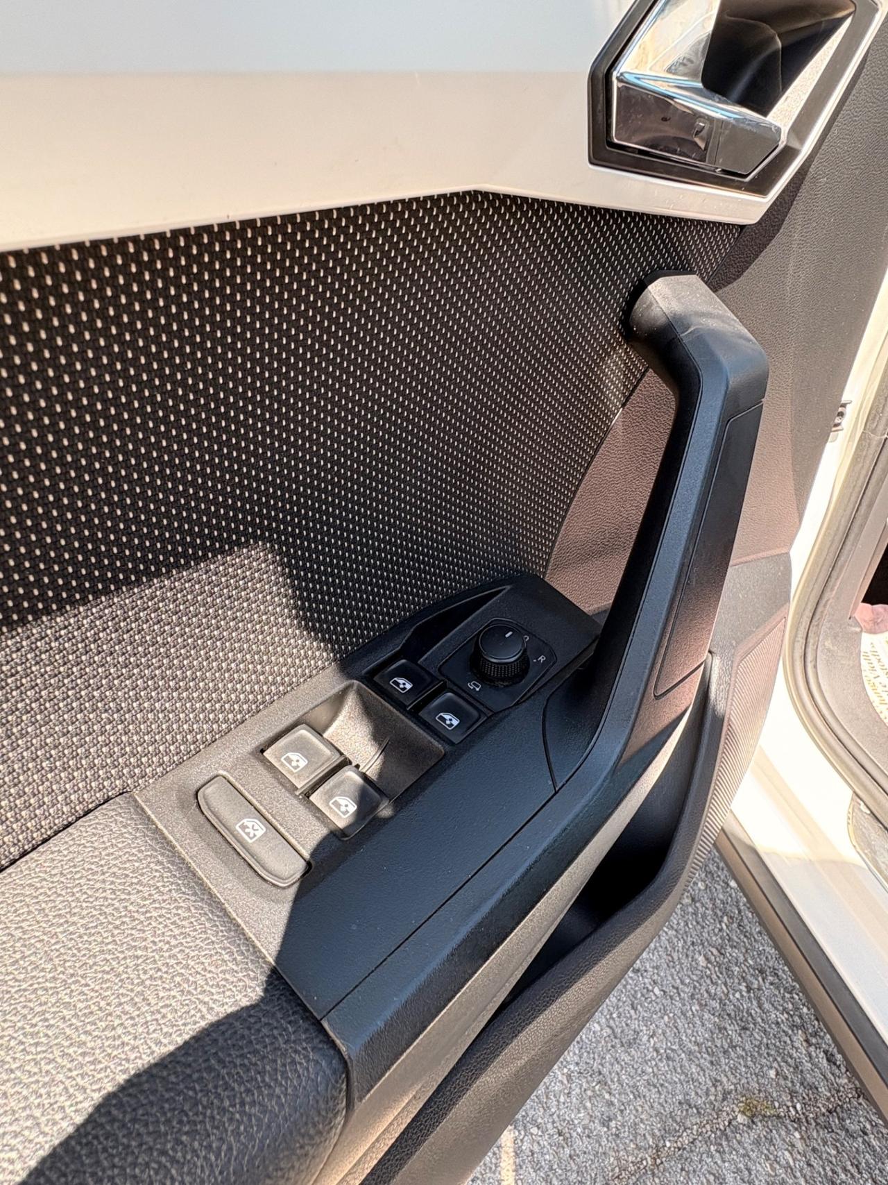 Seat Arona 1.0 EcoTSI XCELLENCE