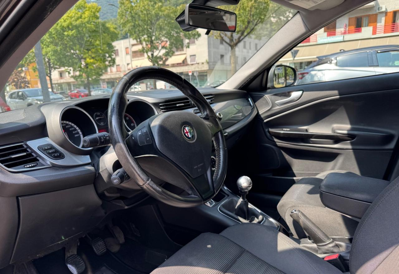 Alfa Romeo Giulietta OK NEOPATENTATI