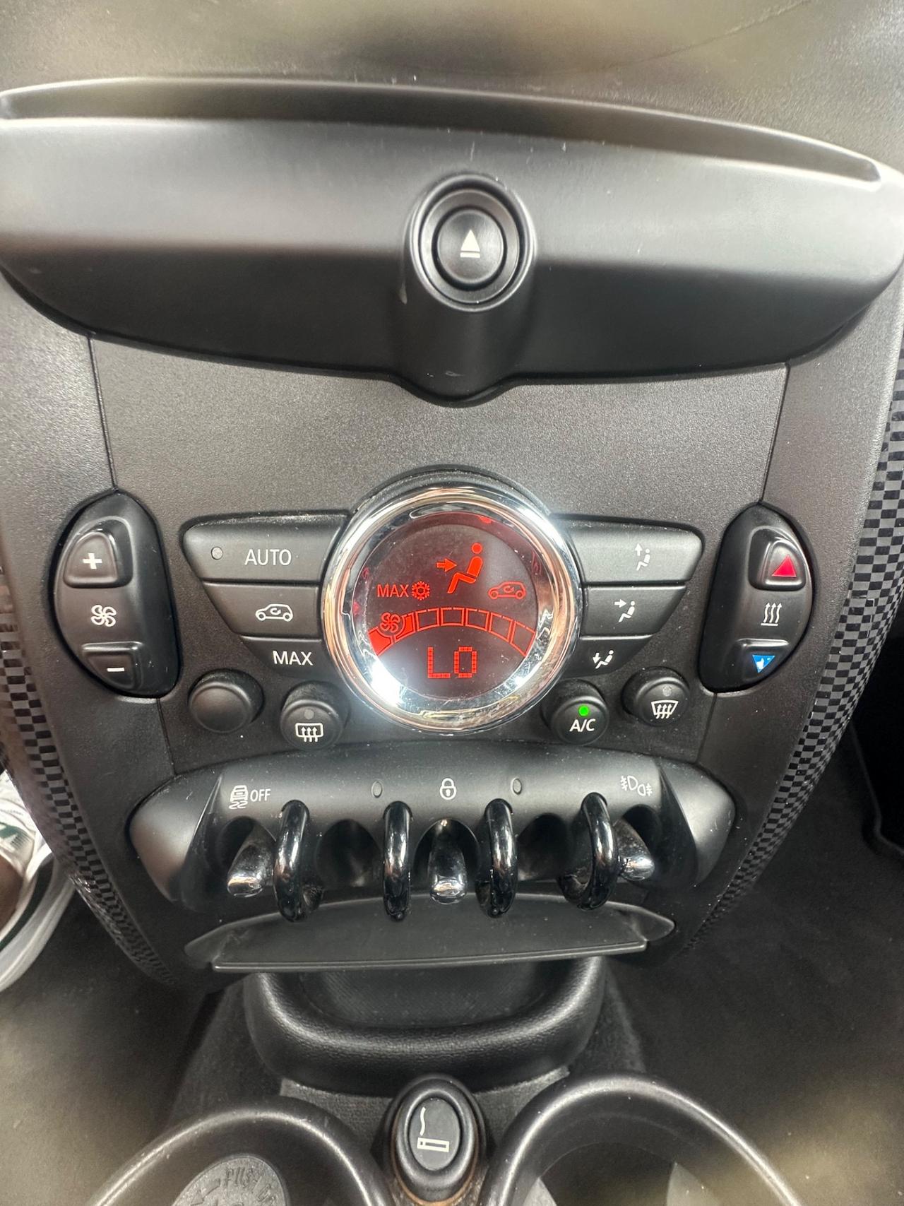 Mini Cooper D Countryman 2.0 Automatica/BI-XENON