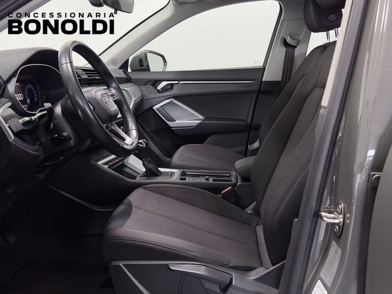 Audi Q3 2.0 35 TDI Business Advanced S Tronic