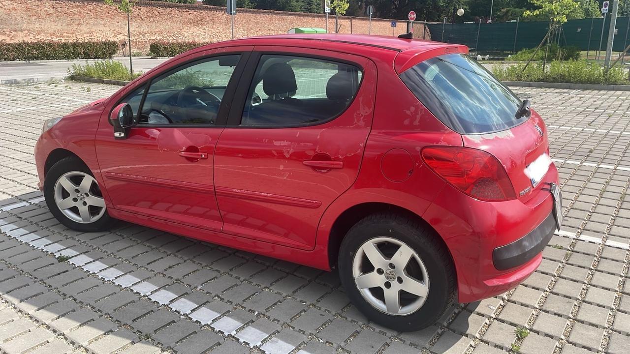 Peugeot 207 1.4 95cv 5p. XSI