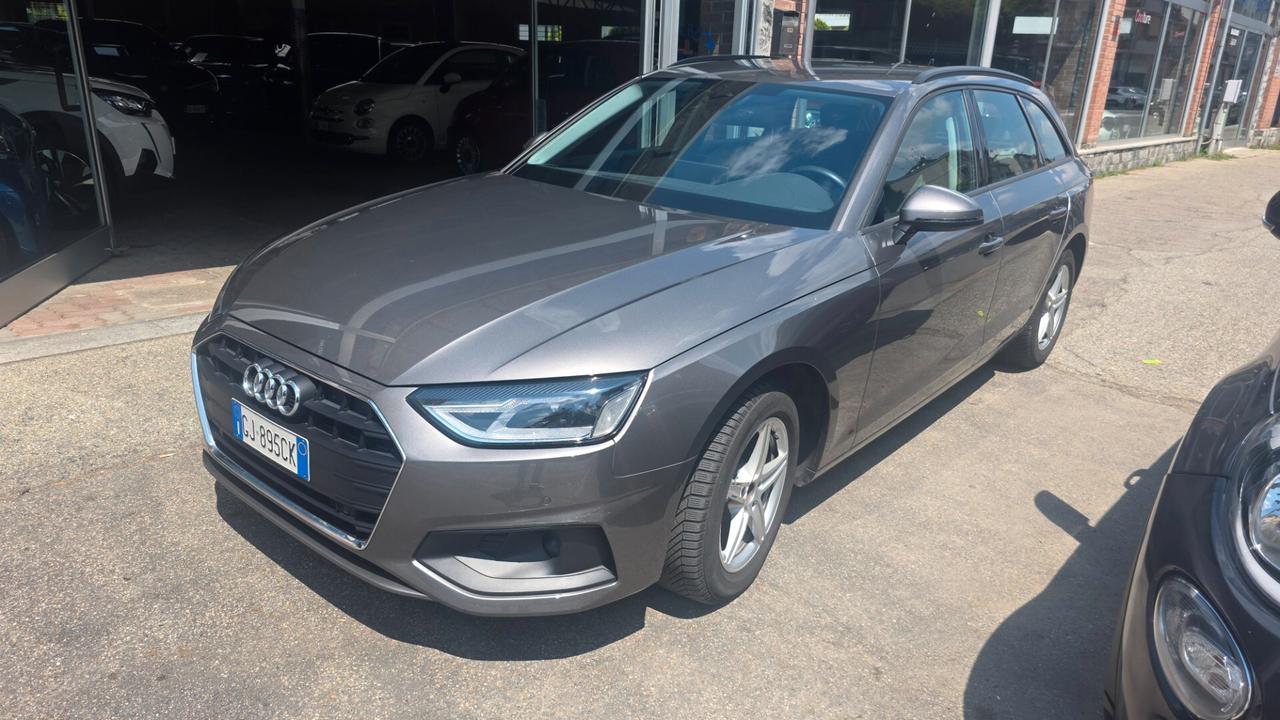 Audi A4 Avant 35 TFSI S tronic Business
