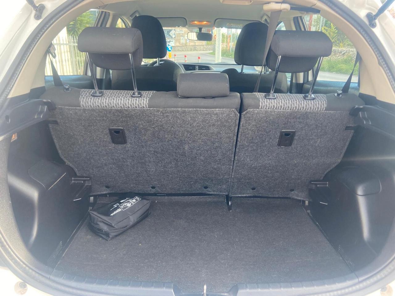 Toyota Yaris 1.4 D-4D 5 porte Lounge