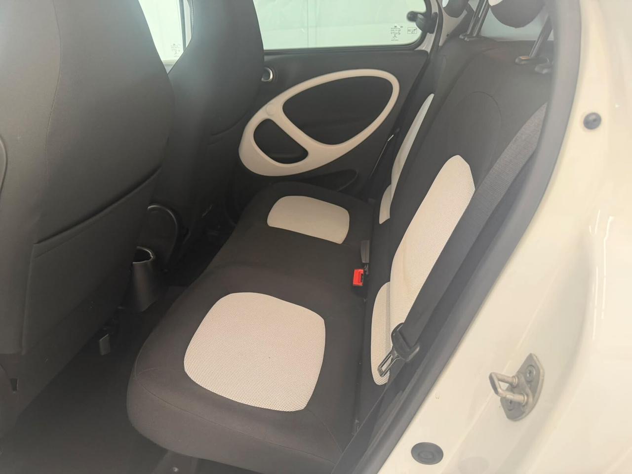 Smart ForFour 70 1.0 Passion