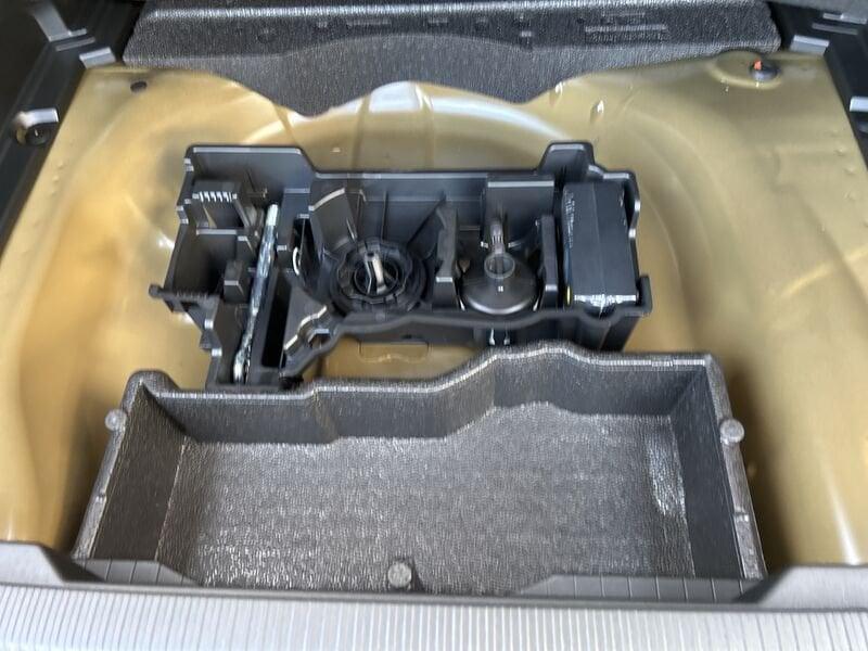 Peugeot 2008 II 2023 1.2 puretech Allure s&s 100cv