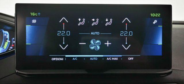 PEUGEOT 3008 Hybrid4 300 e-EAT8 Allure Pack