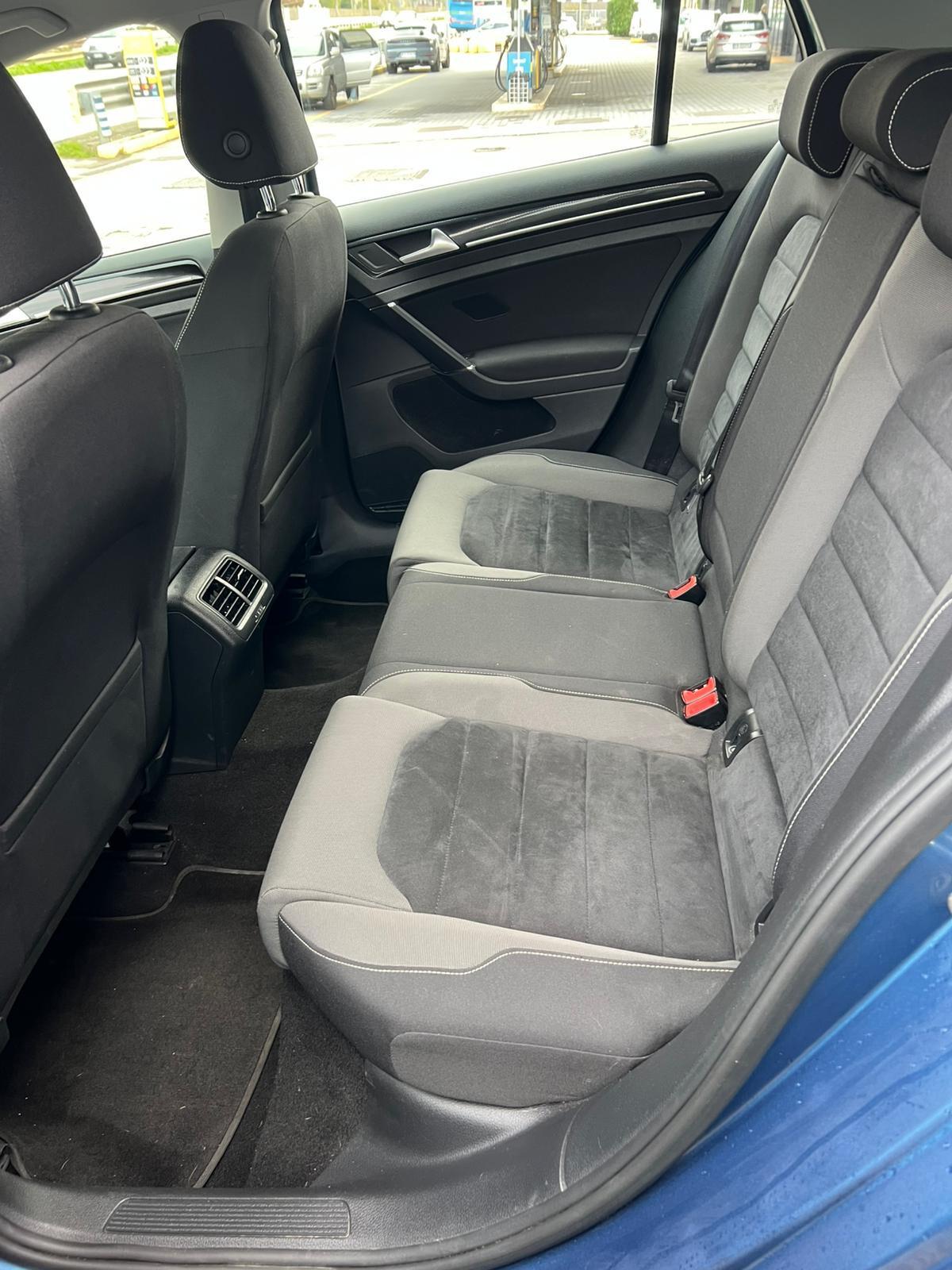 Volkswagen Golf 2.0 TDI 5p. Highline BlueMotion Technology