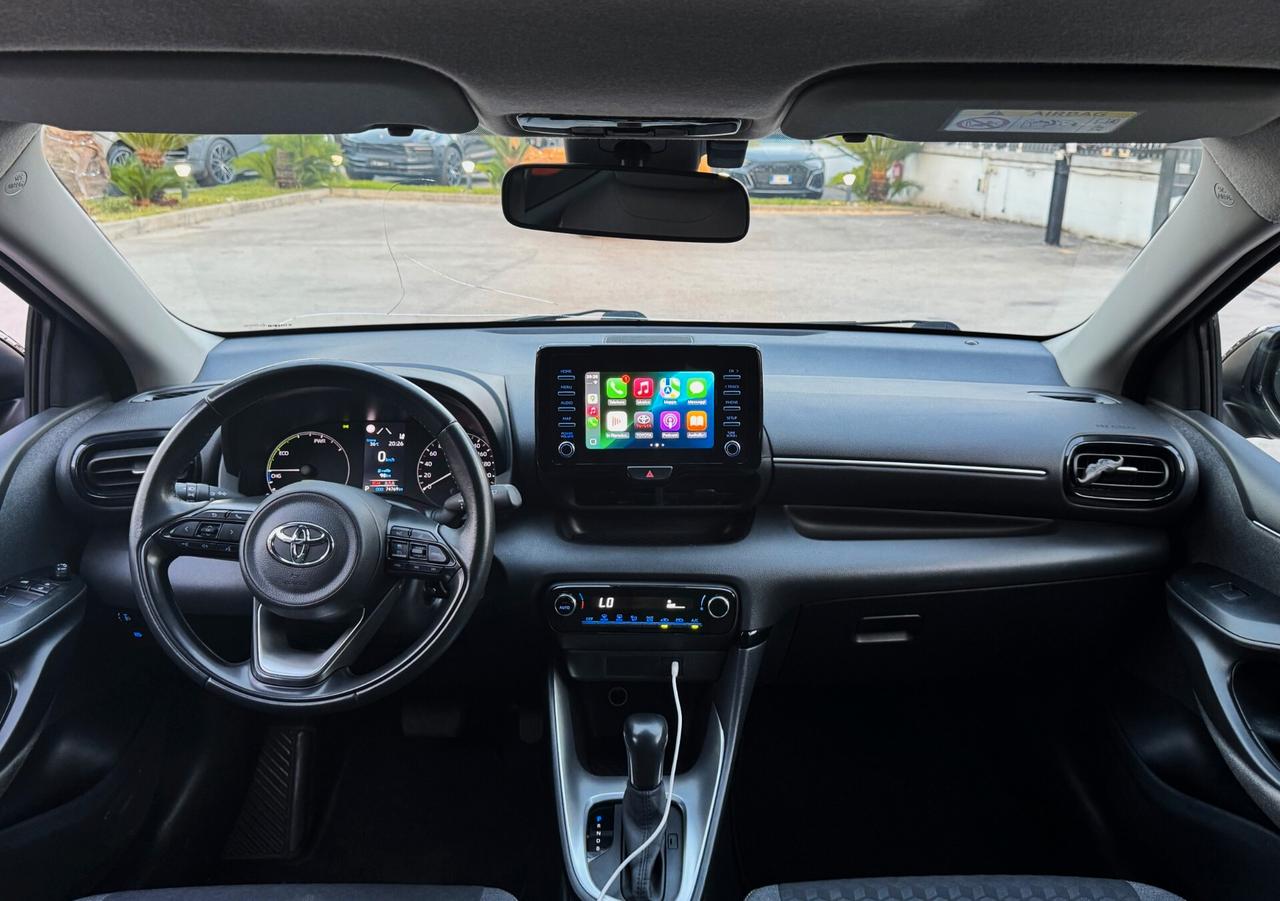 Toyota Yaris 1.5 Hybrid 92CV Business LED CAM