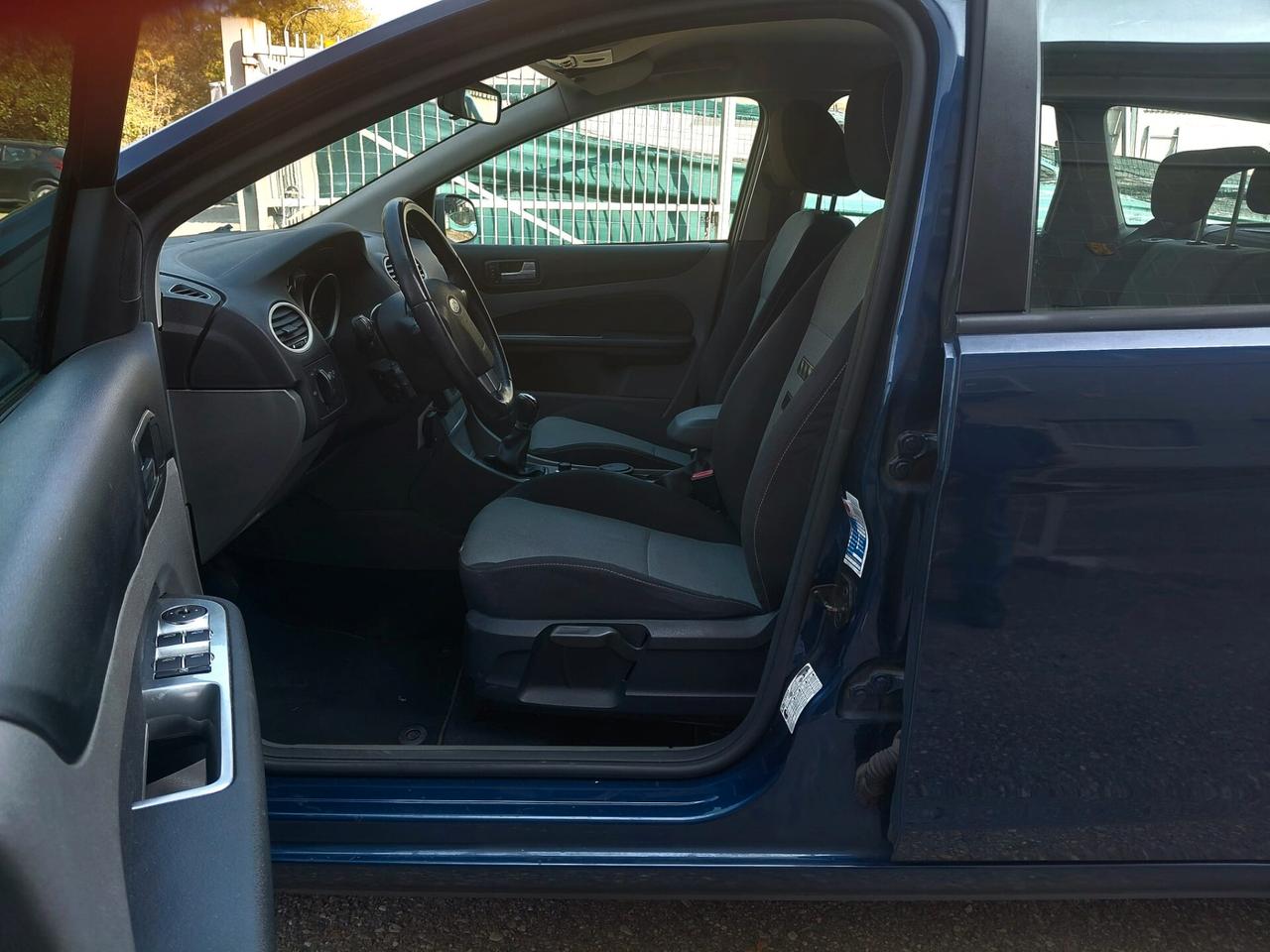 Ford Focus 1.6 (100CV) SW Ikon