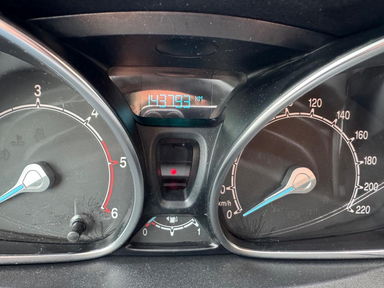 Ford B-Max 1.6 TDCi 95CV -SOLO 143.000 KM-