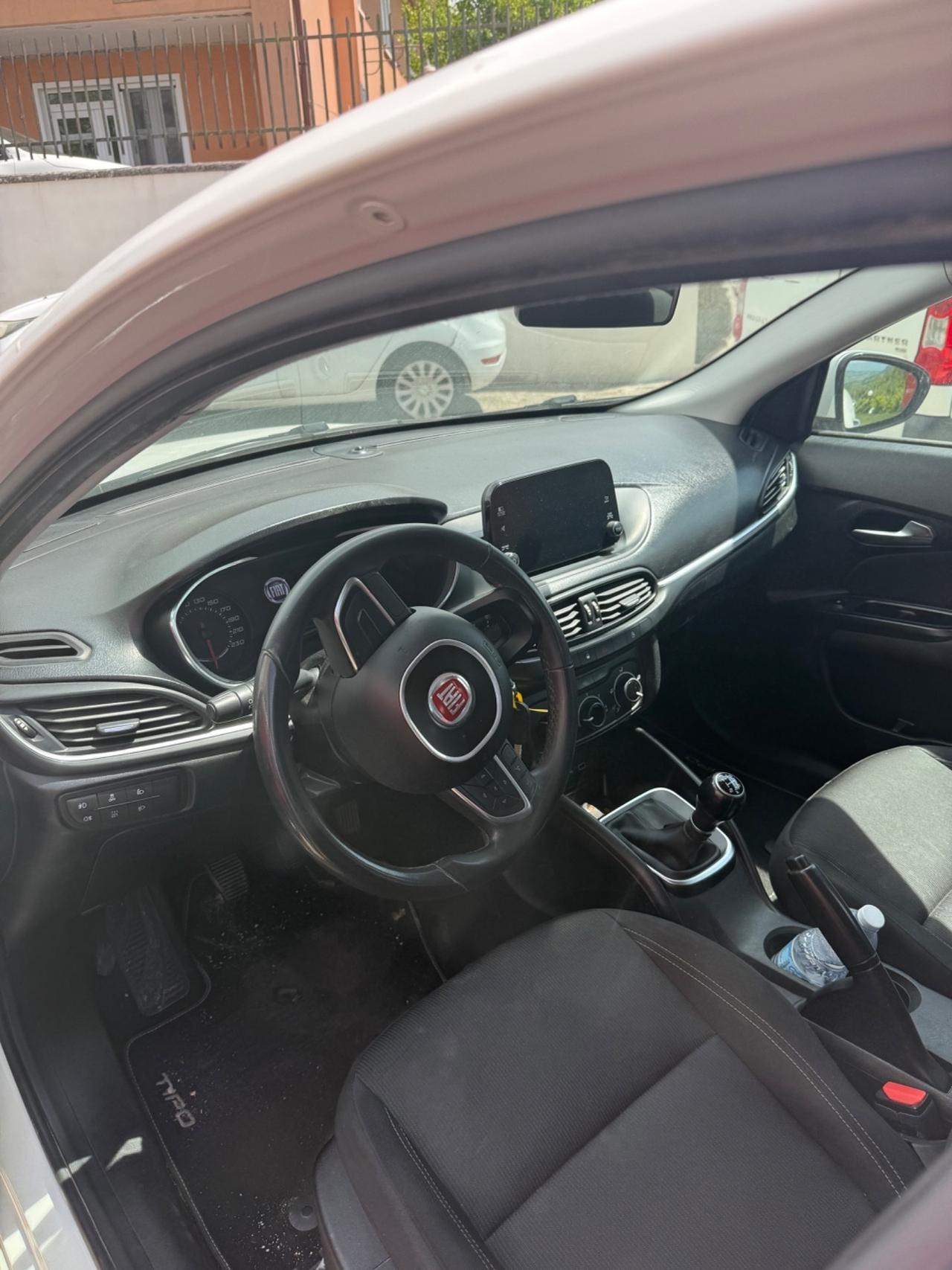 Fiat Tipo 1.3 Mjt 4 porte Lounge