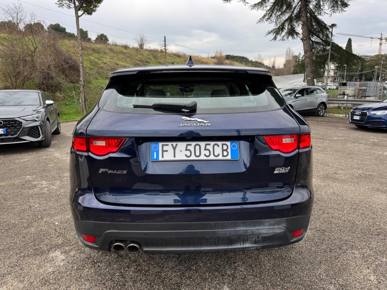 Jaguar F-Pace 2.0 D 180 CV AWD aut. Pure