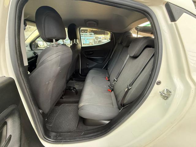 LANCIA Ypsilon 1.2 69 CV 5 porte GPL Ecochic Silver