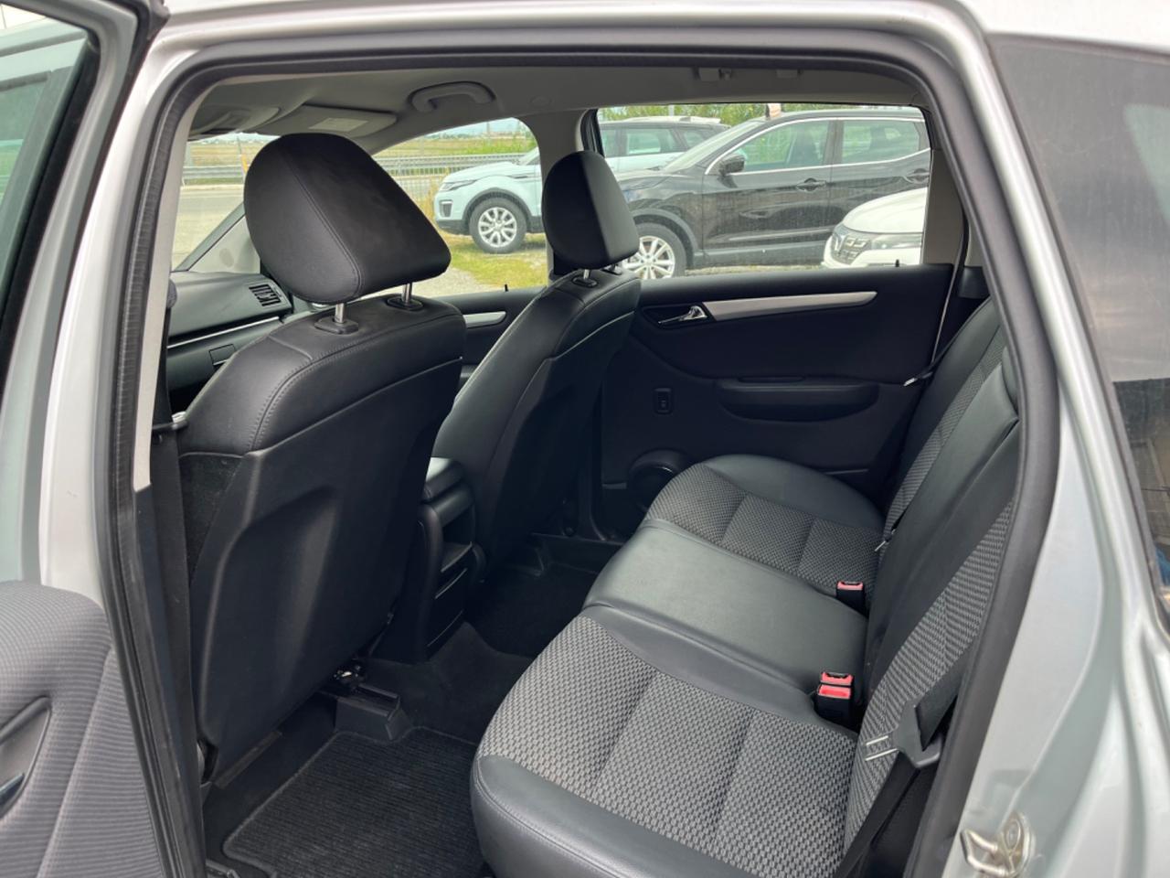 Mercedes-benz B 170 160 BlueEFFICIENCY b170
