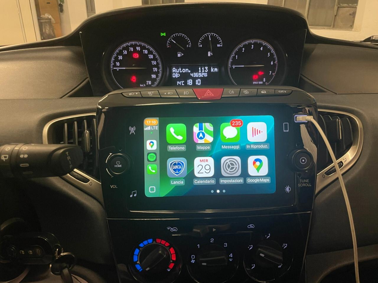 LANCIA YPSILON 1.0 HYBRID OK NEOPATENTATI