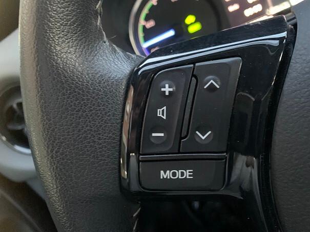 Toyota Yaris 1.5 Hybrid 5 porte Business