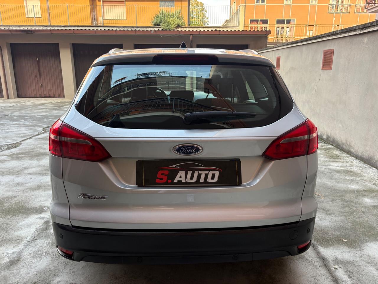 Ford Focus 1.5 TDCi 120 CV DISTRIBUZIONE APPENA FATTA