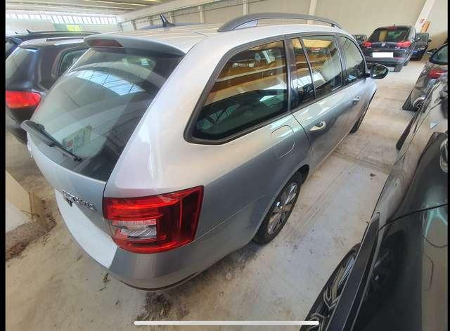 Skoda Octavia Wagon 1.0 tsi Executive 115cv dsg