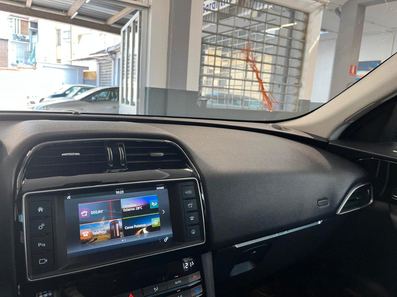 Jaguar F-Pace 2.0d R-Sport awd 180cv auto
