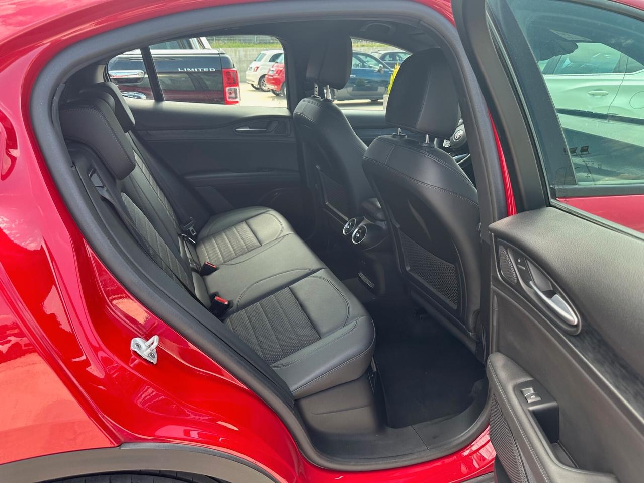 Alfa Romeo Stelvio 2.2 Turbodiesel 160 CV AT8 RWD Sprint