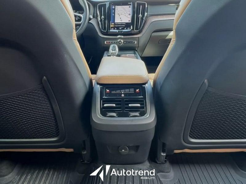 Volvo XC60 B5 235+14 CV AWD Mild Hybrid Diesel Automatico Inscription