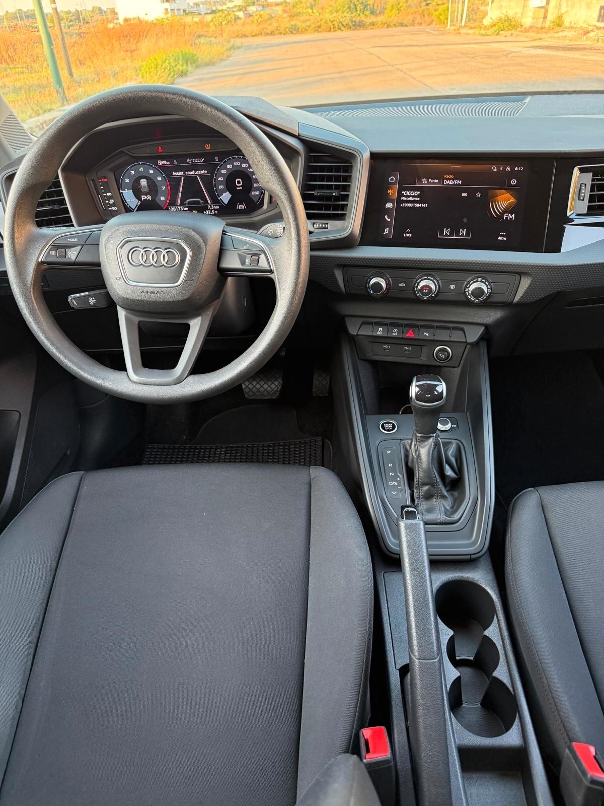 Audi A1 SPB 30 TFSI S tronic line edition